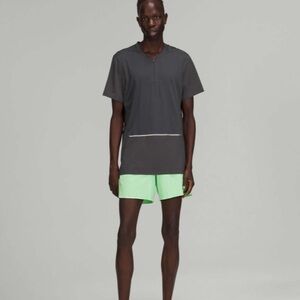 Lululemon All Terrain Short Sleeve
Shirt Men’s Size XL